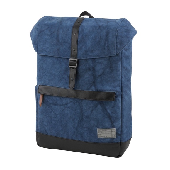 slim profile backpack